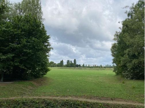 Lire la suite à propos de l’article Contre la privatisation du parc du Grand Godet